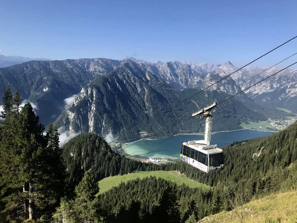 Mit der Rofanseilbahn wandern: Karwendelblick de Luxe